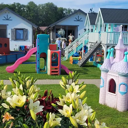 Biale Semesterbostad Sarbinowo